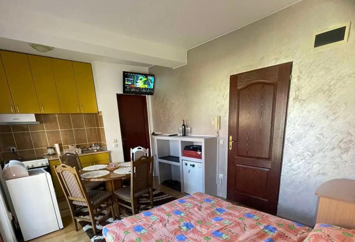 Apartmani Kris Zlatibor Esterno foto